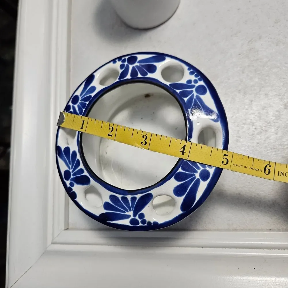 Talavera excellent painted free